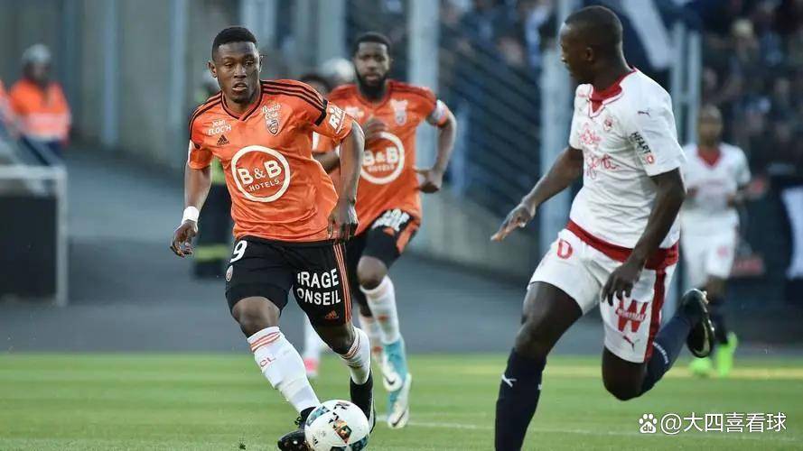 法甲：朗斯主场攻势如潮，洛里昂客场防线堪忧！
